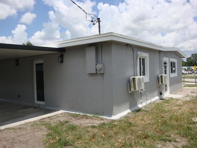 1914 Kudza Road, West Palm Beach, FL 33415
