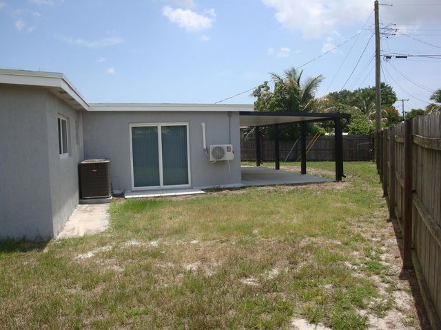 1914 Kudza Road, West Palm Beach, FL 33415