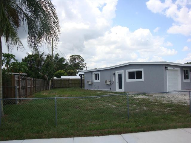 1914 Kudza Road, West Palm Beach, FL 33415