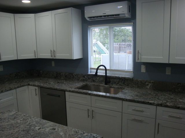 1914 Kudza Road, West Palm Beach, FL 33415