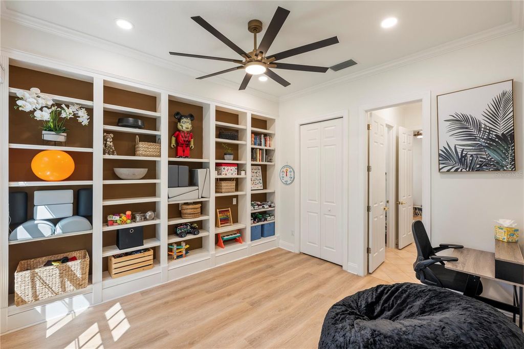 Image 24 of property listing at 6241 BLAKEFORD DRIVE, Windermere, FL 34786