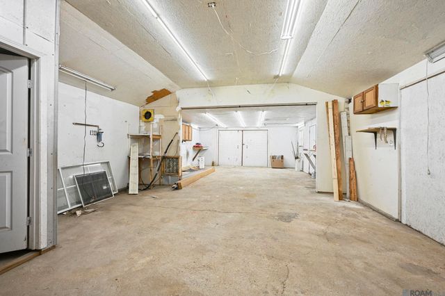 37700 Walker North Rd, Walker, LA 70785