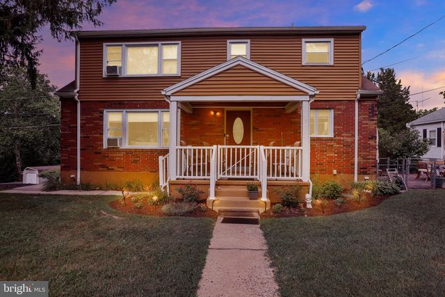 1301 BUTTER LN, Reading, PA 19606