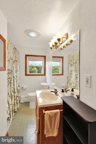 1301 BUTTER LN, Reading, PA 19606