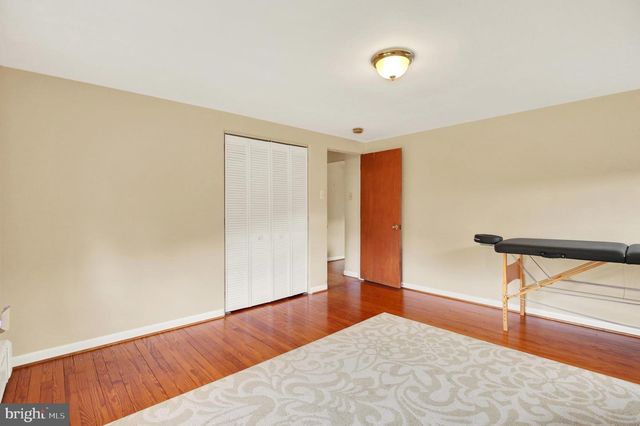 1301 BUTTER LN, Reading, PA 19606