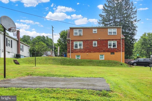 1301 BUTTER LN, Reading, PA 19606