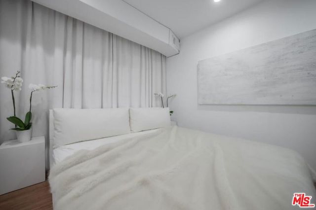 7062 Hawthorn Avenue A1, Los Angeles, CA 90028