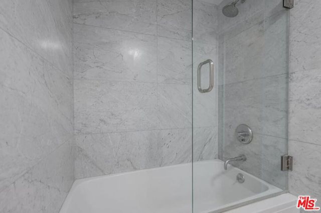 7062 Hawthorn Avenue A1, Los Angeles, CA 90028