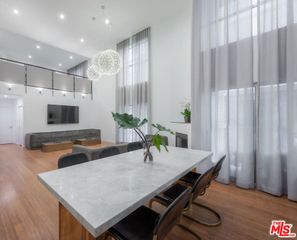 7062 Hawthorn Avenue A1, Los Angeles, CA 90028