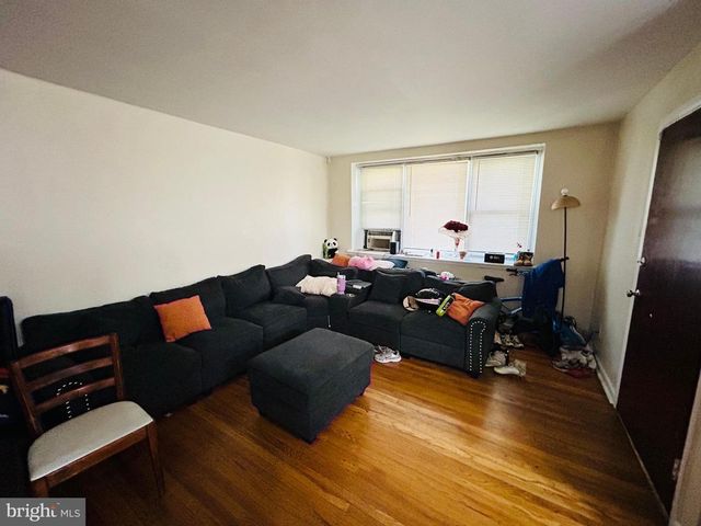 6623 N 2ND ST, Philadelphia, PA 19126