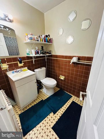 6623 N 2ND ST, Philadelphia, PA 19126