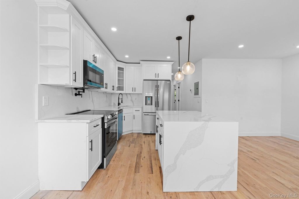 1519 Remsen Avenue, Brooklyn, NY 11236 — photo 3