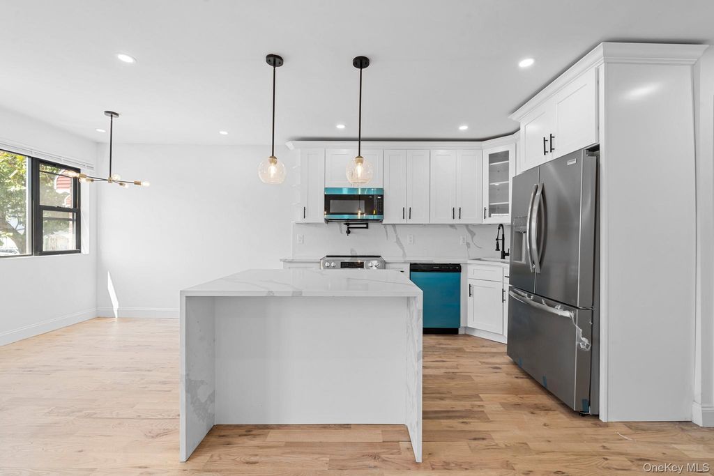 1519 Remsen Avenue, Brooklyn, NY 11236 — photo 4