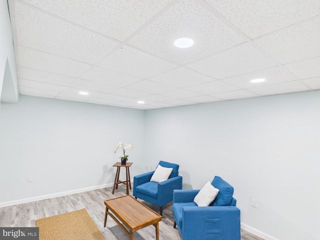 214 BREWSTER DR, Lancaster, PA 17603