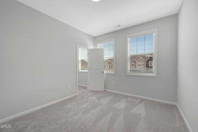3136 Cathedral Comb Drive 251, Apex, NC 27502