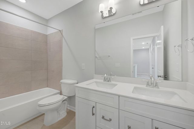 3136 Cathedral Comb Drive 251, Apex, NC 27502