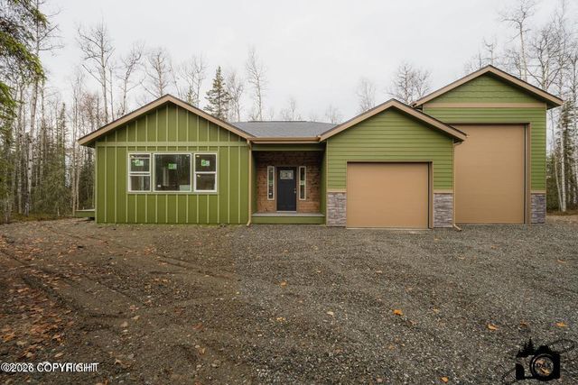 8871 W Happy Circle, Wasilla, AK 99623