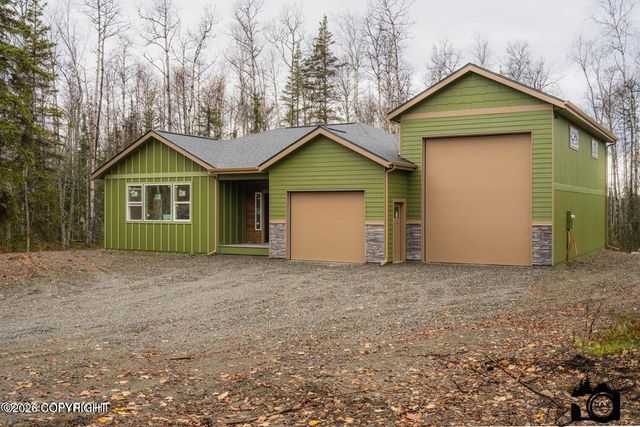 8871 W Happy Circle, Wasilla, AK 99623