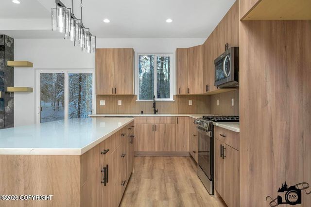 8871 W Happy Circle, Wasilla, AK 99623