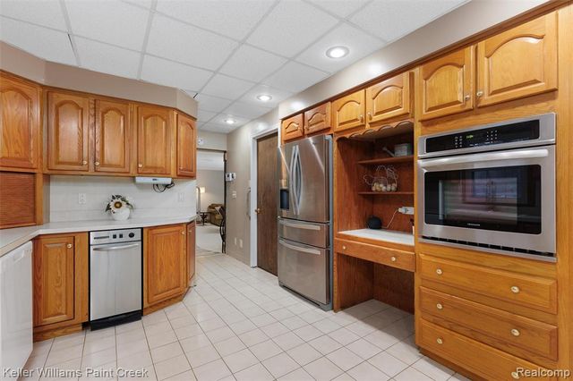 3780 Bass Lake Road, Commerce Twp, MI 48382