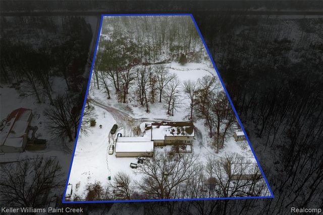 3780 Bass Lake Road, Commerce Twp, MI 48382