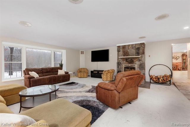 3780 Bass Lake Road, Commerce Twp, MI 48382