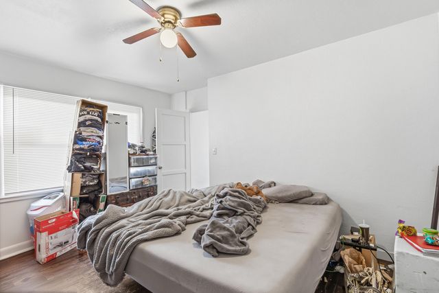 868 NE A Street, Grants Pass, OR 97526