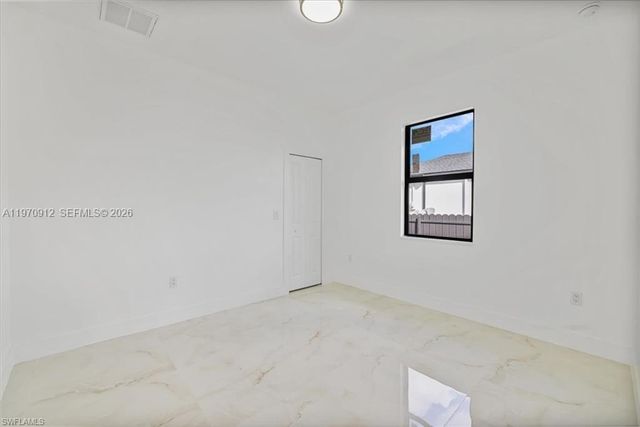 2400 CONROY AVE N, Lehigh Acres, FL 33971