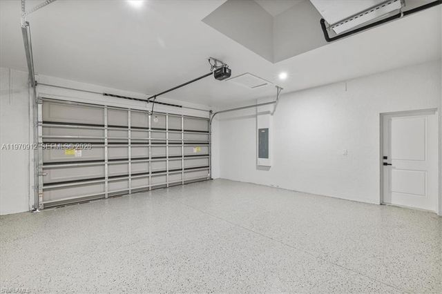 2400 CONROY AVE N, Lehigh Acres, FL 33971