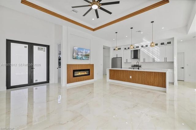 2400 CONROY AVE N, Lehigh Acres, FL 33971