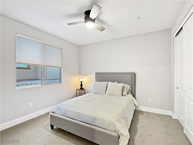 92 Stone Bluff Lane, Henderson, NV 89011