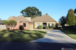 14356 Sommer Ln, Prairieville, LA 70769