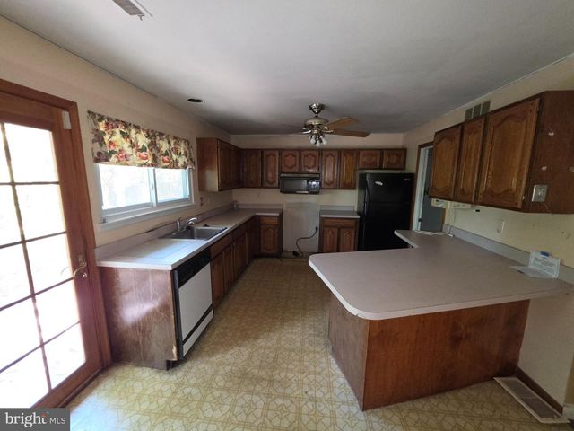 2504 PANTHER LN, Bowie, MD 20716