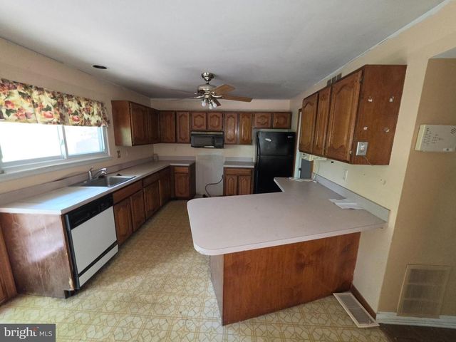 2504 PANTHER LN, Bowie, MD 20716