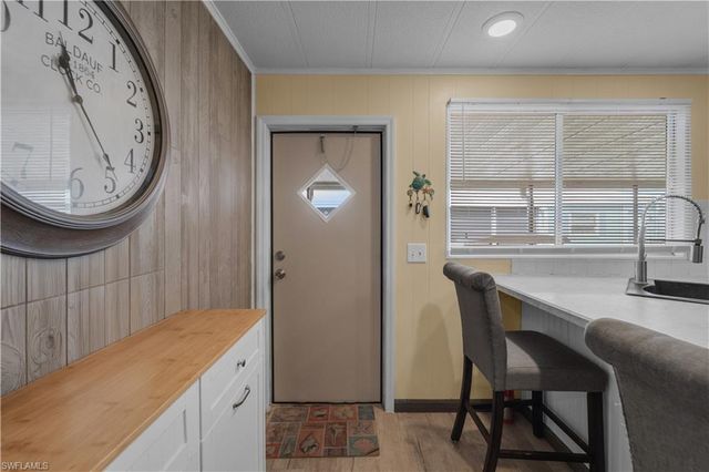5506 Harbor LN, North Fort Myers, FL 33917