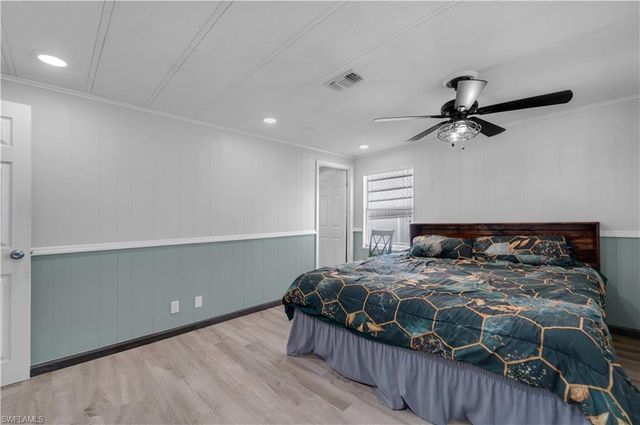 5506 Harbor LN, North Fort Myers, FL 33917