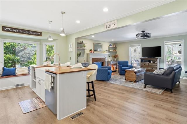 116 Plantation Trace, Woodstock, GA 30188