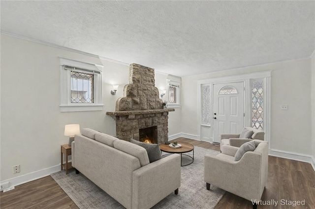 4026 Agnes Avenue, Kansas City, MO 64130