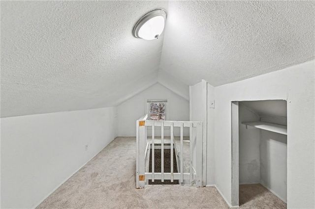 4026 Agnes Avenue, Kansas City, MO 64130