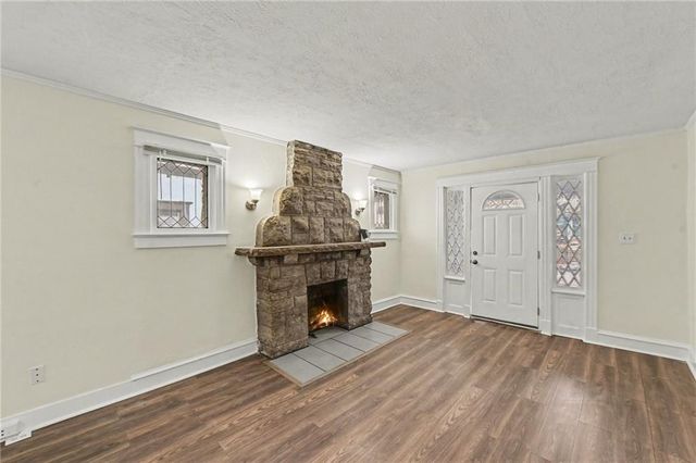 4026 Agnes Avenue, Kansas City, MO 64130