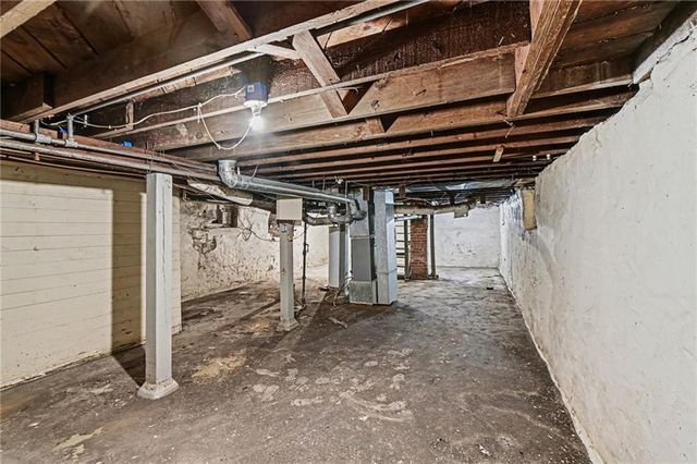 4026 Agnes Avenue, Kansas City, MO 64130