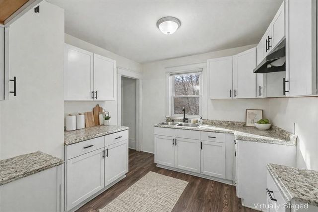 4026 Agnes Avenue, Kansas City, MO 64130