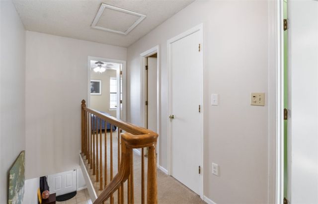 304 Fairway Circle b, Springdale, AR 72764