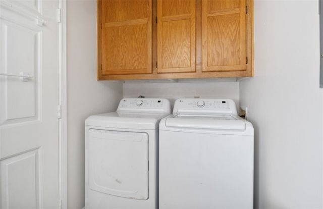 304 Fairway Circle b, Springdale, AR 72764