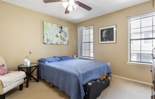 304 Fairway Circle b, Springdale, AR 72764