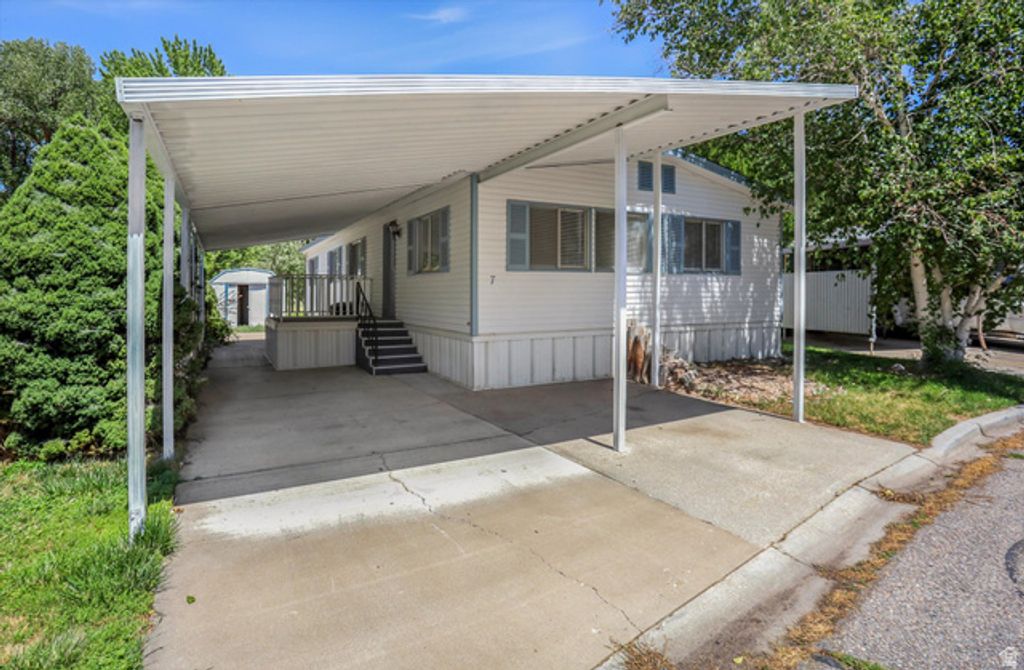 975 E 6600 S #7, Uintah, UT 84405 — photo 3