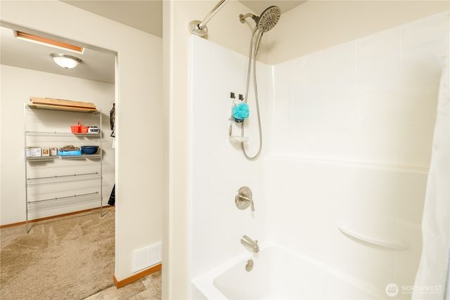 1137 Highland Avenue, Port Angeles, WA 98362
