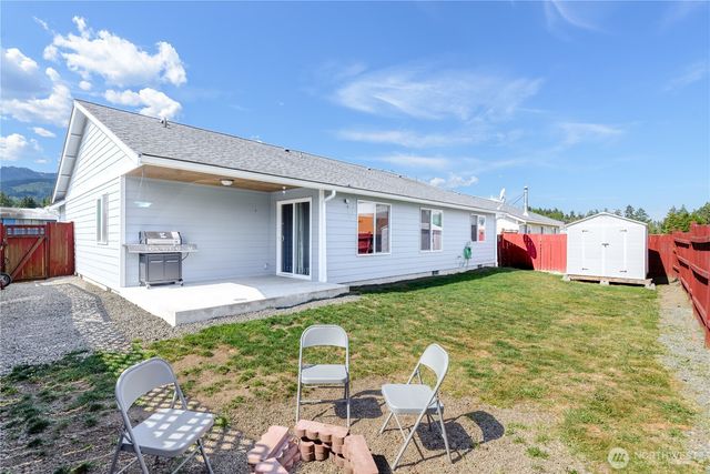 1137 Highland Avenue, Port Angeles, WA 98362