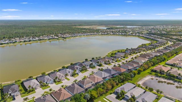 16378 BONITA LANDING CIRCLE, Bonita Springs, FL 34135