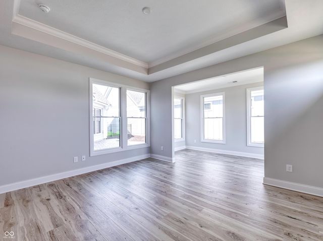 7073 Yosemite Drive, Zionsville, IN 46077